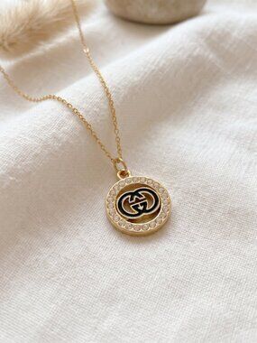 ✨ONLY 1! Gucci Button/Charm Upcycled Necklace✨
